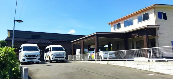 重症心身障がい児者のデイサービスの機能訓練スタッフ【シニア世代活躍中！】の画像1枚目