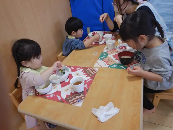 小規模保育園での給食調理／週3〜OK・シニア世代活躍中の画像1枚目