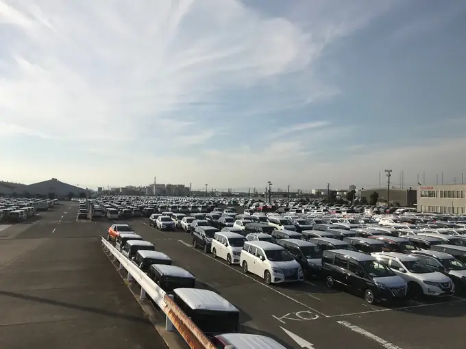 新車の移動スタッフ／新車の点検スタッフの画像1枚目