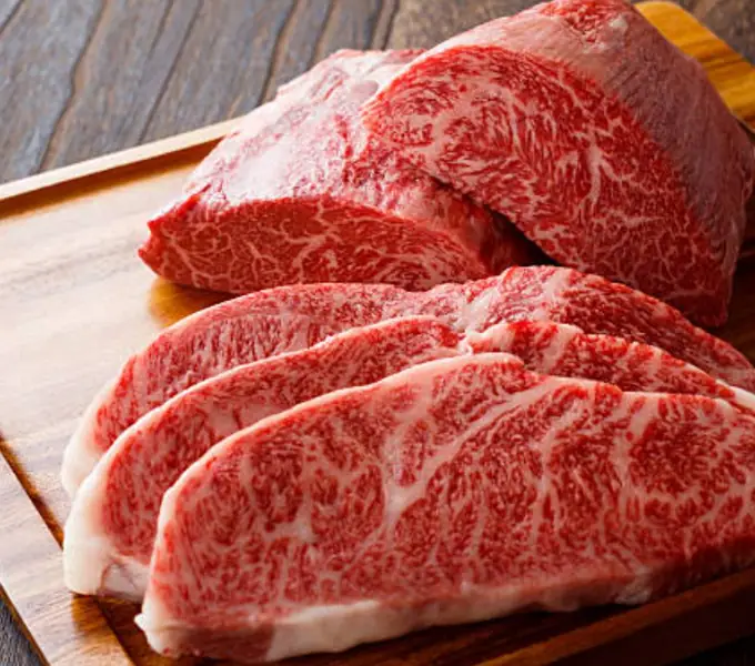 食肉卸のルート配送・製造補助／週1〜OK・シニア世代活躍中の画像1枚目