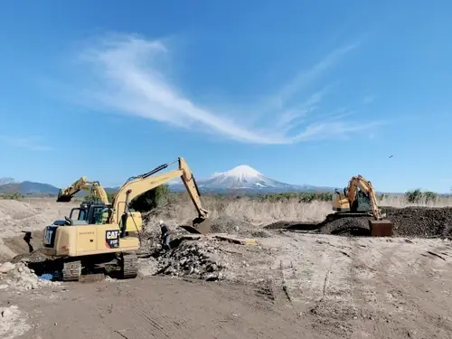 現場作業員・建設機械オペレーター／未経験者も歓迎の画像1枚目