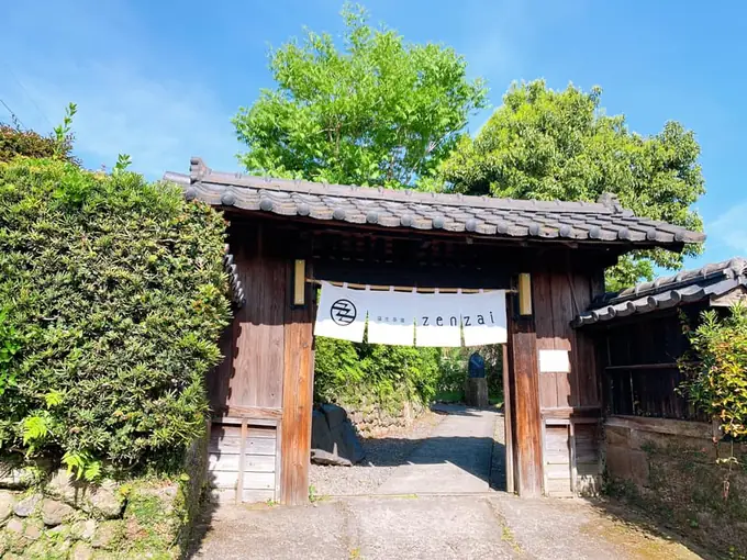 カフェスタッフ（蒲生茶廊zenzai 蒲生本店）／未経験でもOK・週3〜OKの画像1枚目