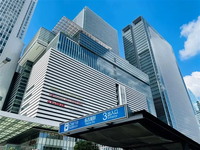 【名古屋】プロジェクト推進・若手エンジニア教育担当／平均残業時間11.3H／セカンドキャリアを応援◎の画像1枚目