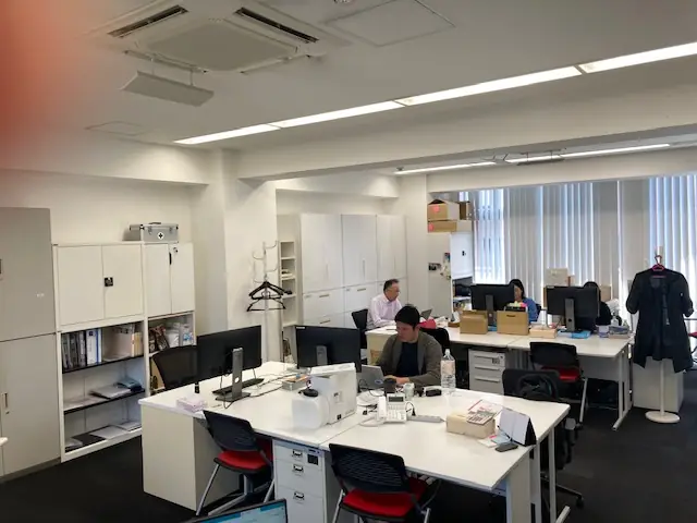 BtoB営業職／完全週休2日／残業殆ど無し（シニア世代活躍中）の画像1枚目