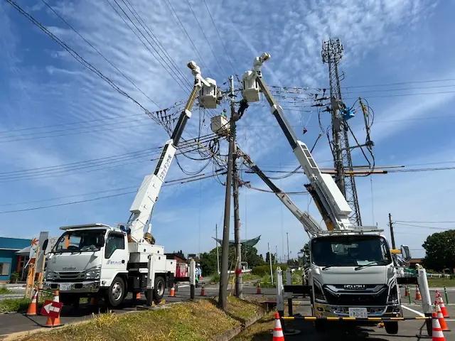 電気工事施工スタッフ【未経験者歓迎】／年間休日120日／シニア世代活躍中の画像1枚目