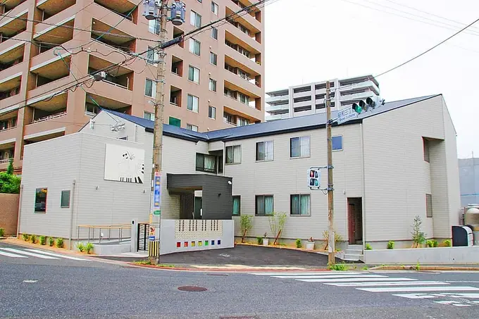 週3でOK！介護職員（グループホーム ピアノ）／未経験でもOK・70代も活躍中の画像1枚目