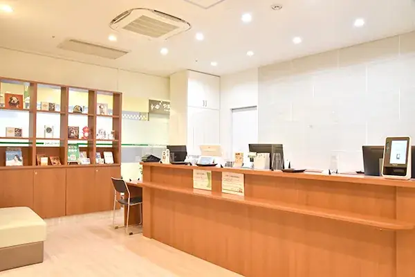 医療事務／駅チカ・完全週休2日制の画像1枚目