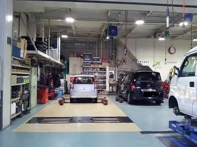 自動車整備士／残業少なめ／シニア世代活躍中の画像1枚目