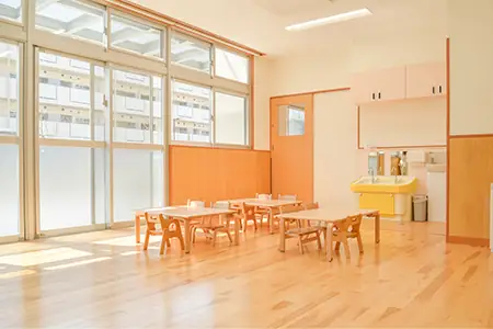 保育園の調理補助／1日4時間半でOK・シニア世代活躍中の画像1枚目