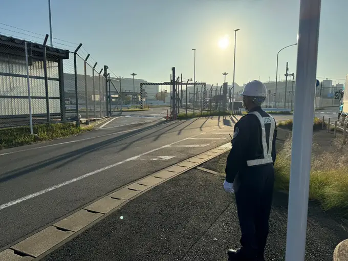 成田空港内バス誘導スタッフ募集！未経験OKの画像1枚目