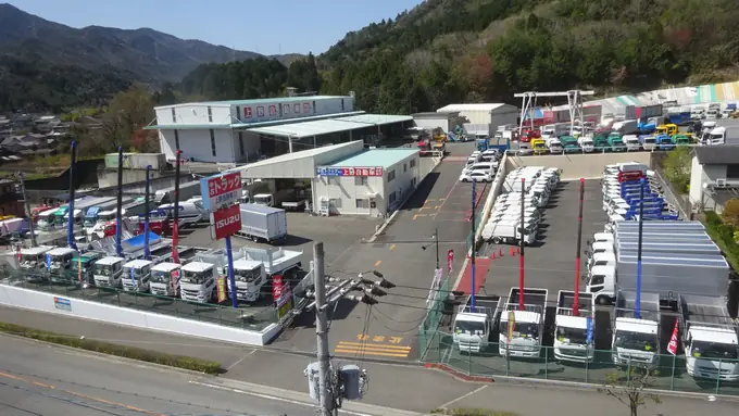 上野自動車株式会社の画像1枚目