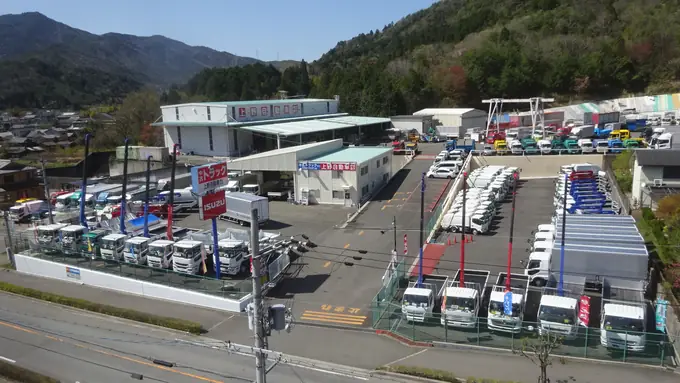 上野自動車株式会社の画像1枚目