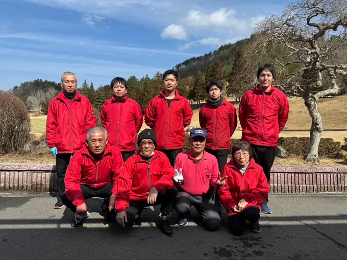 ゴルフ場での軽作業、キャディバッグの積込み・ポータースタッフ／入社3カ月間は時給1300円・週2〜OKの画像1枚目
