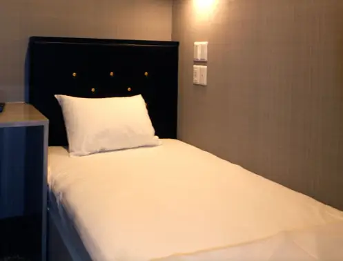 ホテル清掃・ベッドメイキング／短期勤務も可能！接客はありません！シニア世代活躍中の画像1枚目